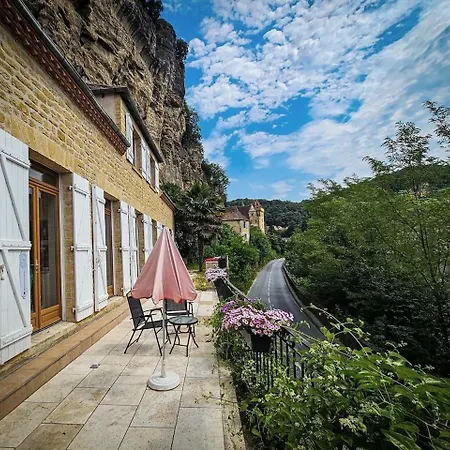 Grande Maison Avec Piscine Sous Les Falaises De La Roque Gageac Holiday home Vezac (Dordogne)